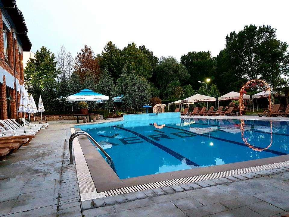 Hotel Vila Aeroport Rinas Facilities photo